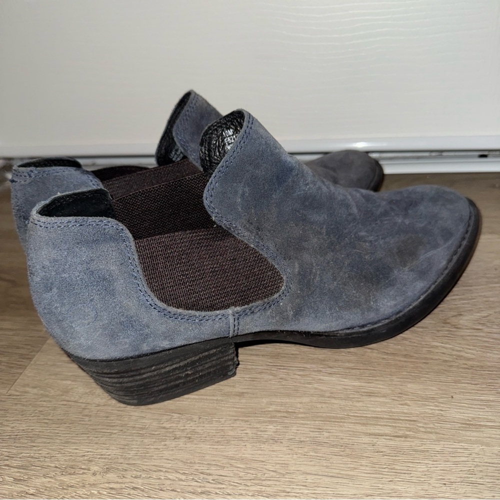Born Women Dallia Chelsea Ankle Distressed Leather Blue Boots Size 10